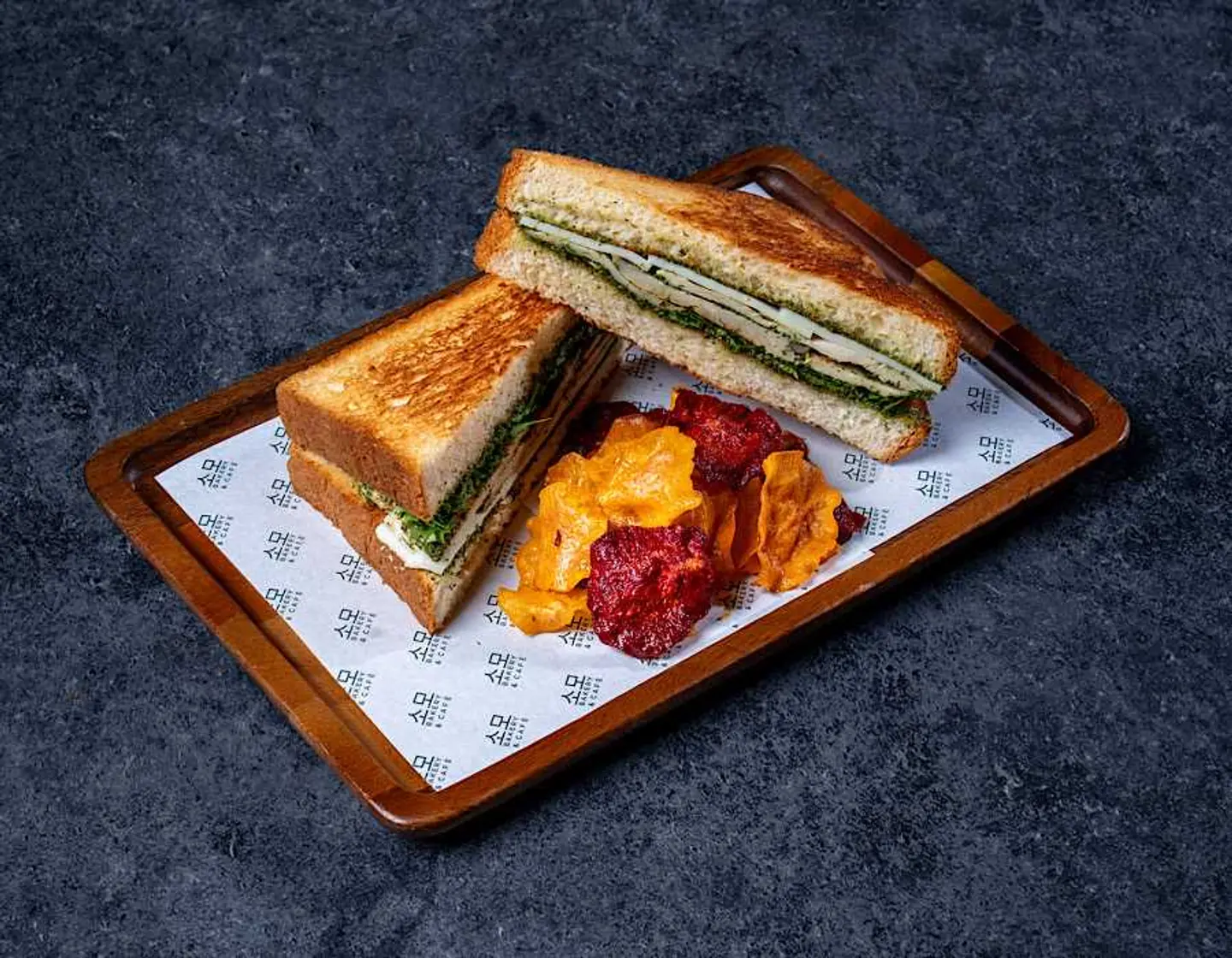 Brioche Chicken Pesto