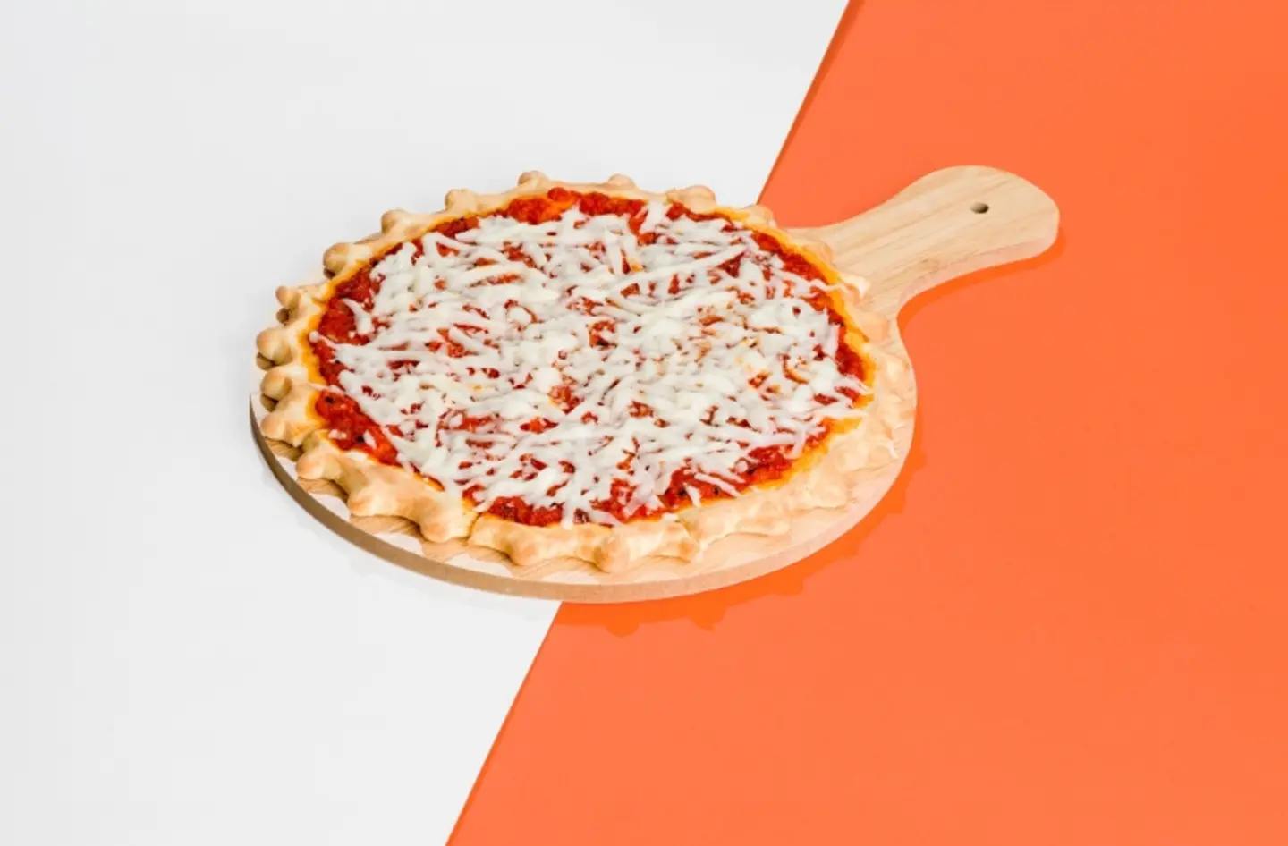 فطيرة محمره بالجبن