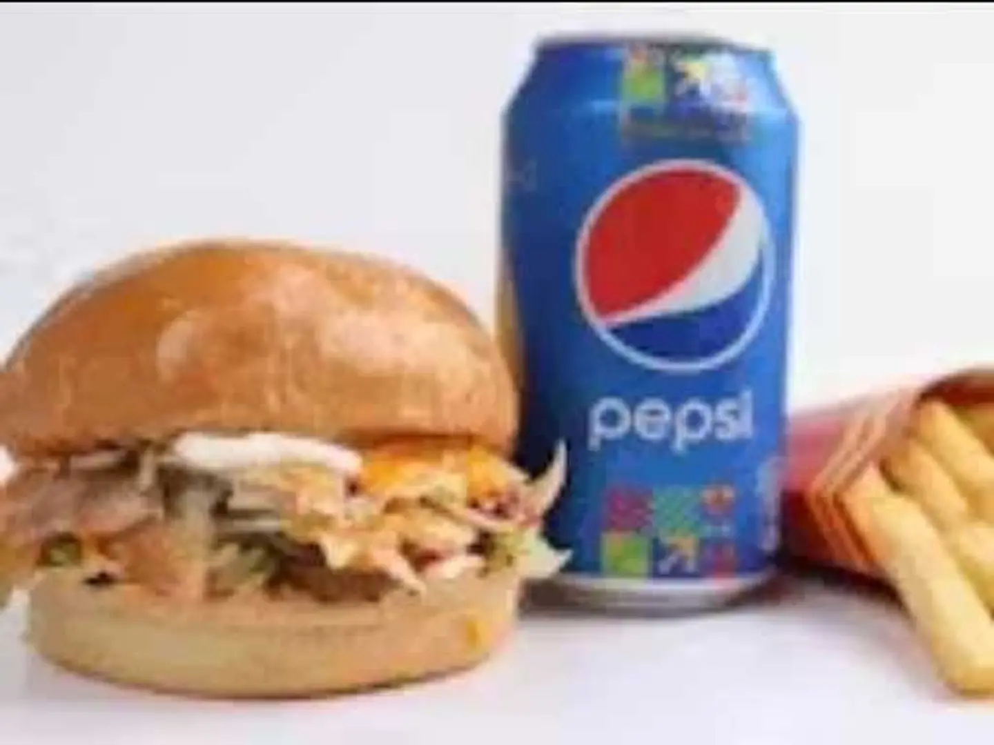 برجر شاورما دجاج وجبه