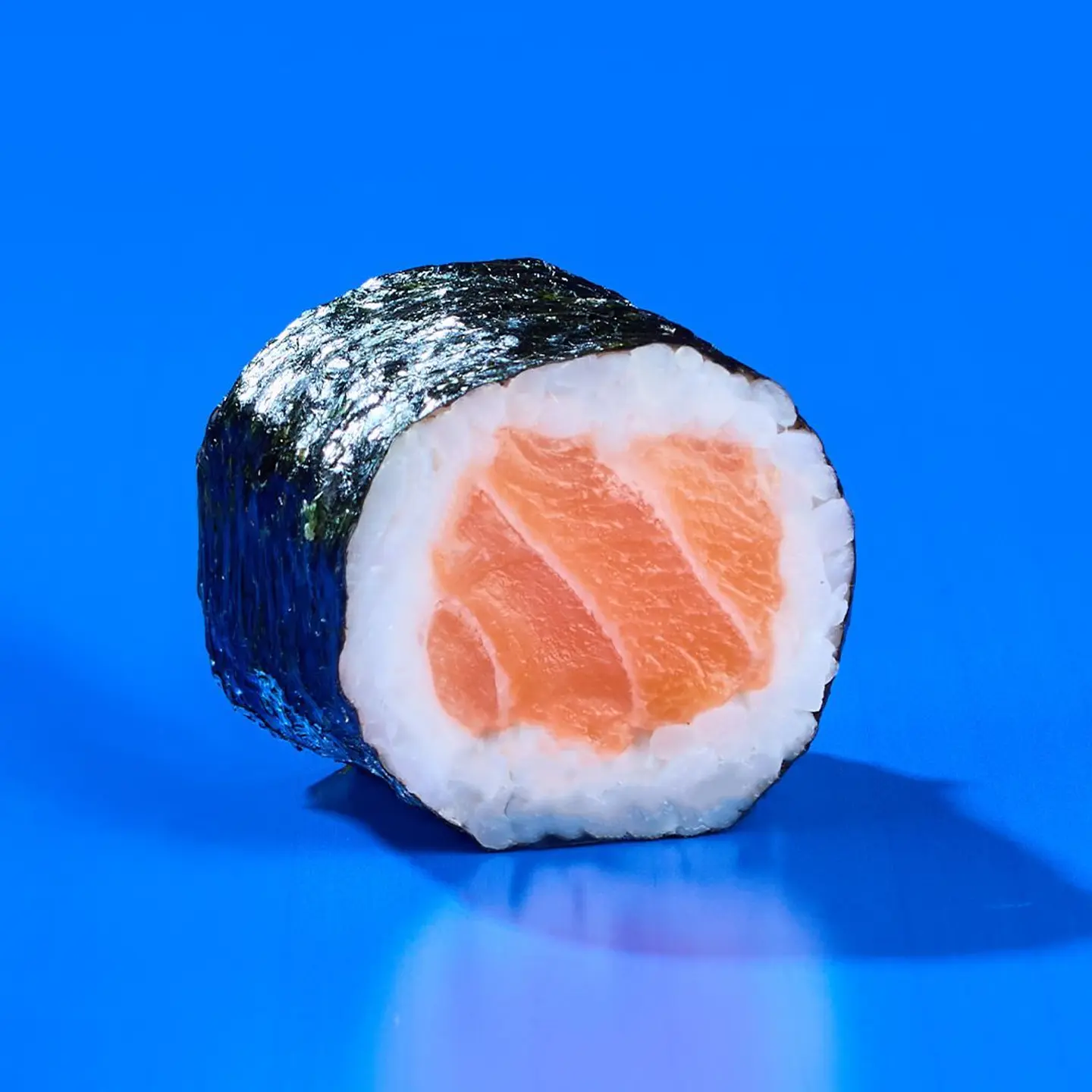 Salmon Hosomaki