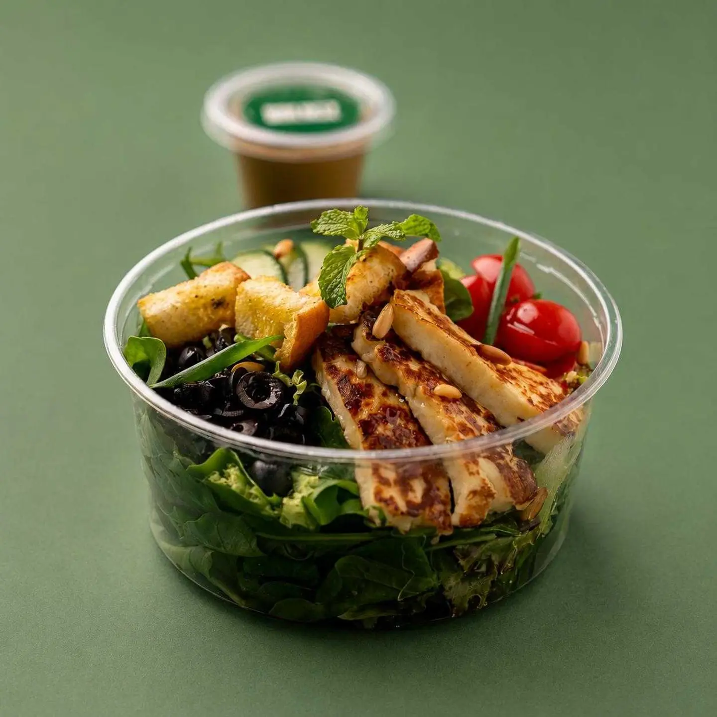 Grilled Halloumi Salad