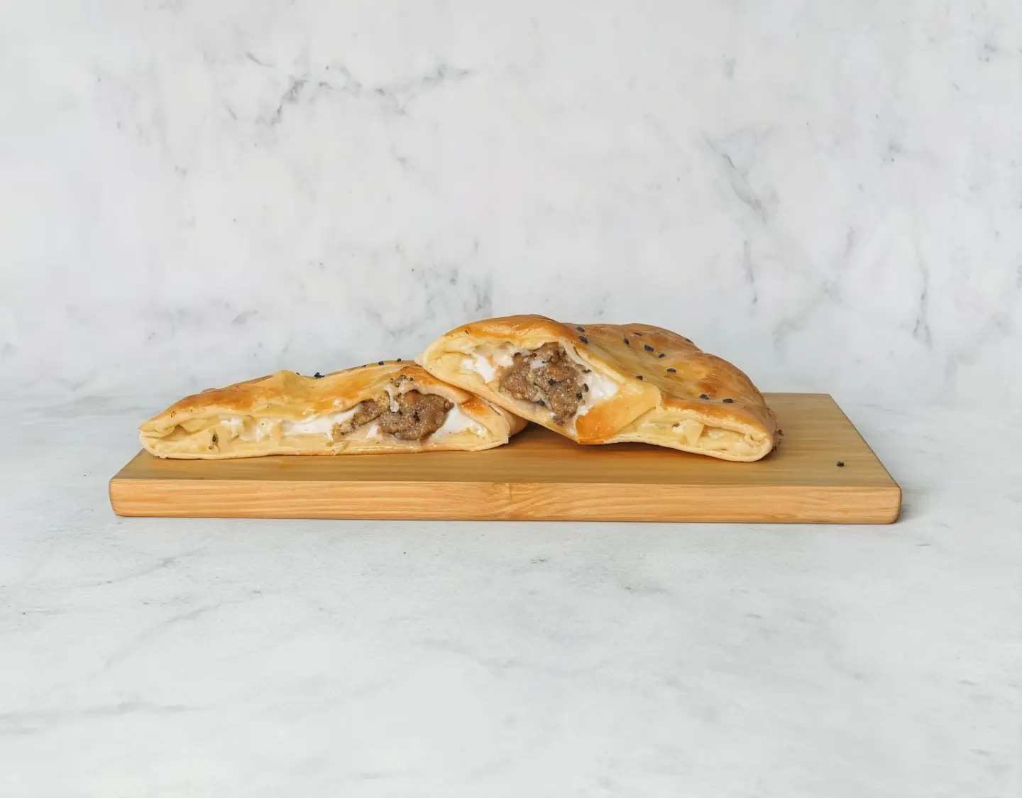 Meat Awsal Pie
