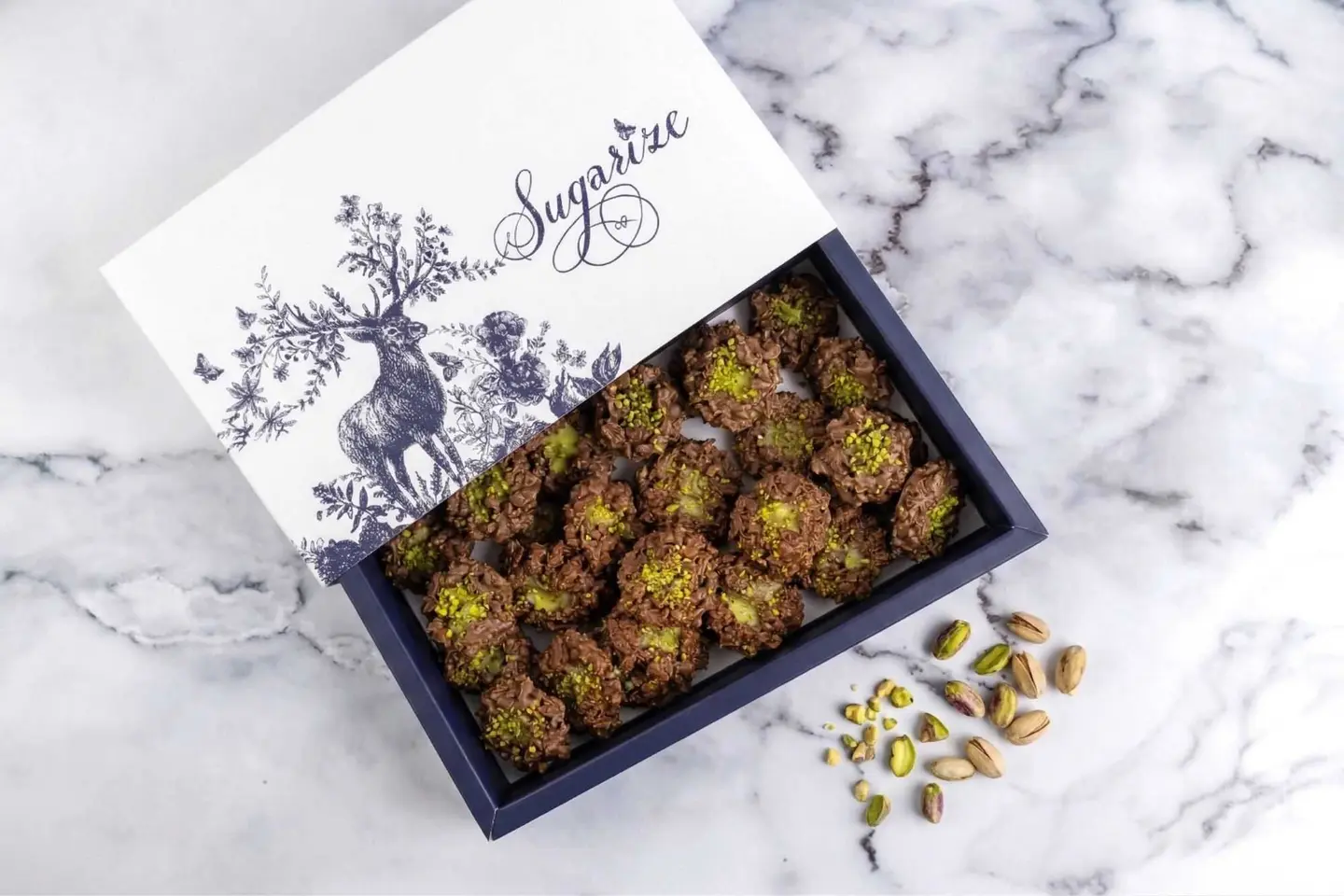 Pistachio Crunchy Chocolate Medium 32 Pcs