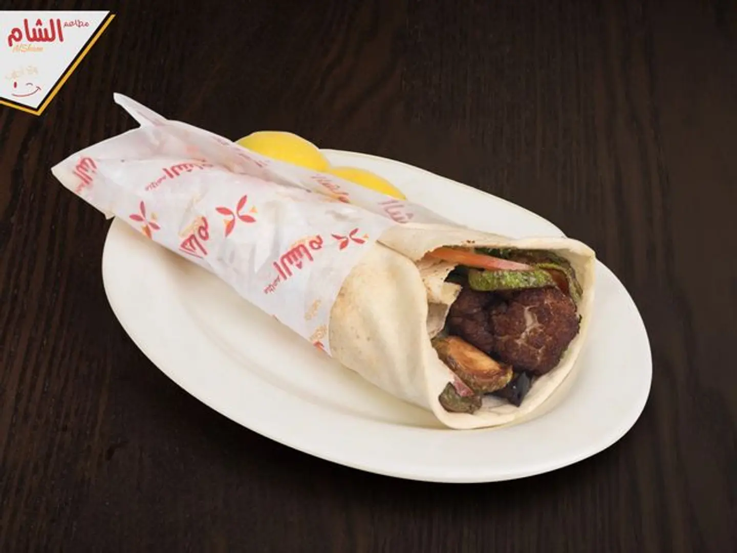 سندوتش فلافل مع بطاطس و باذنجان