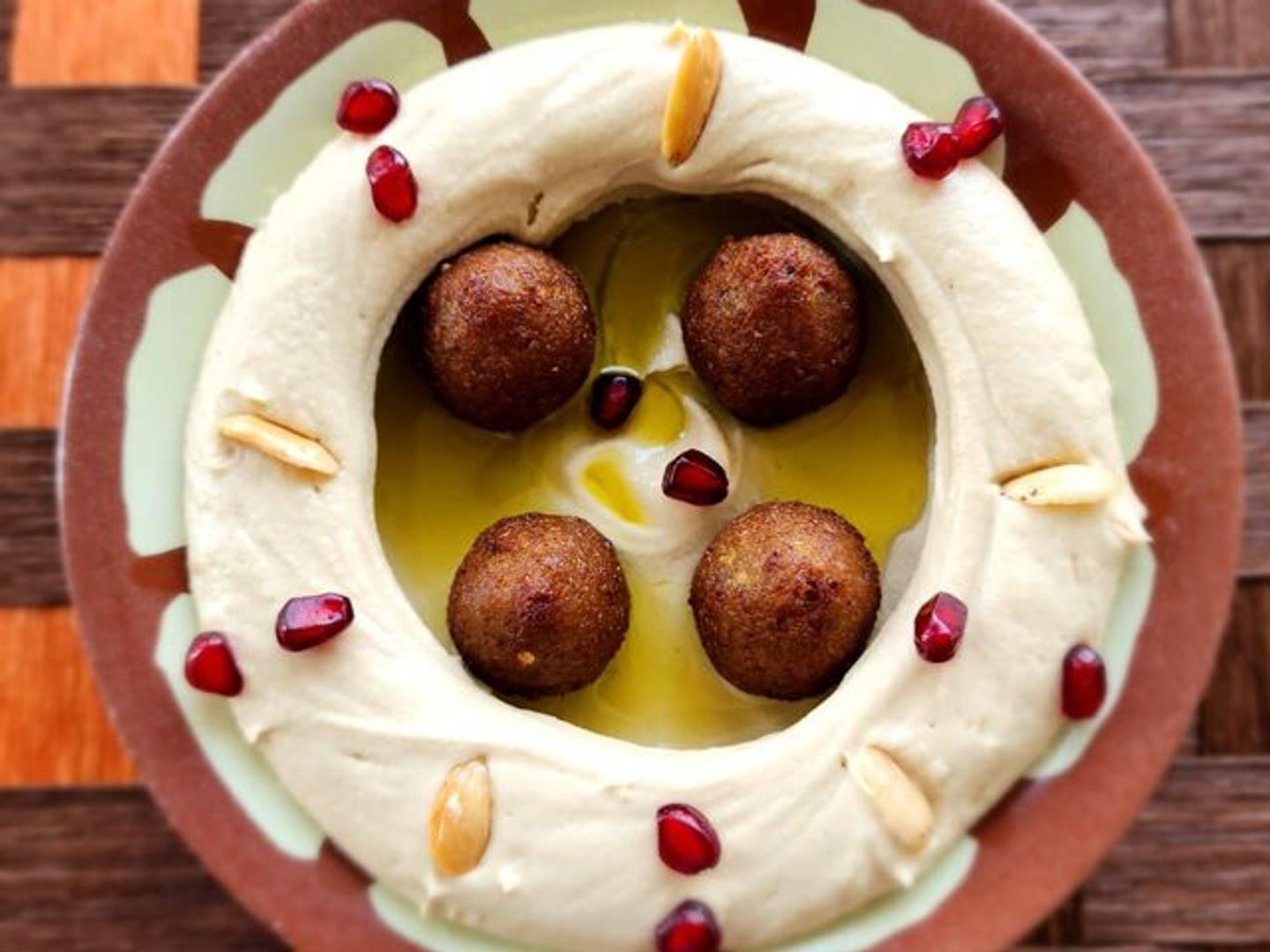 Hummus With Kibbeh
