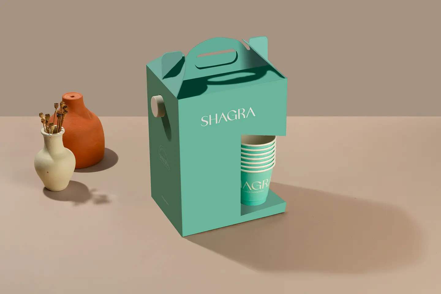 بوكس قهوة اليوم حار لتر و نص