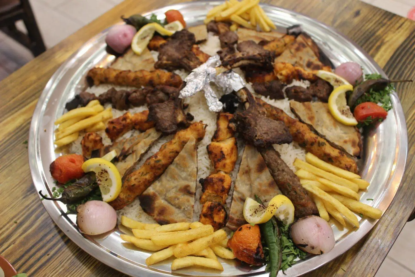 صحن مشاوي خاص