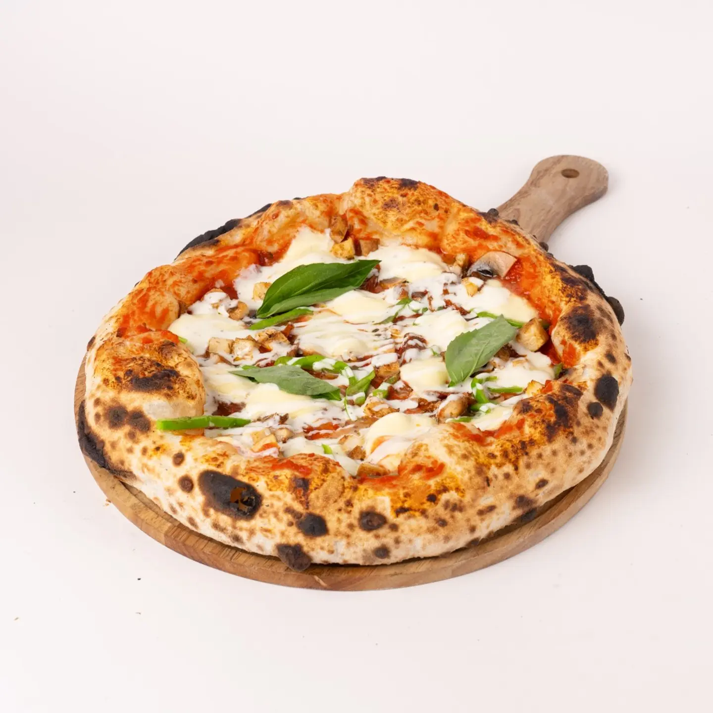 بيتزا بيستو دجاج إيطالي