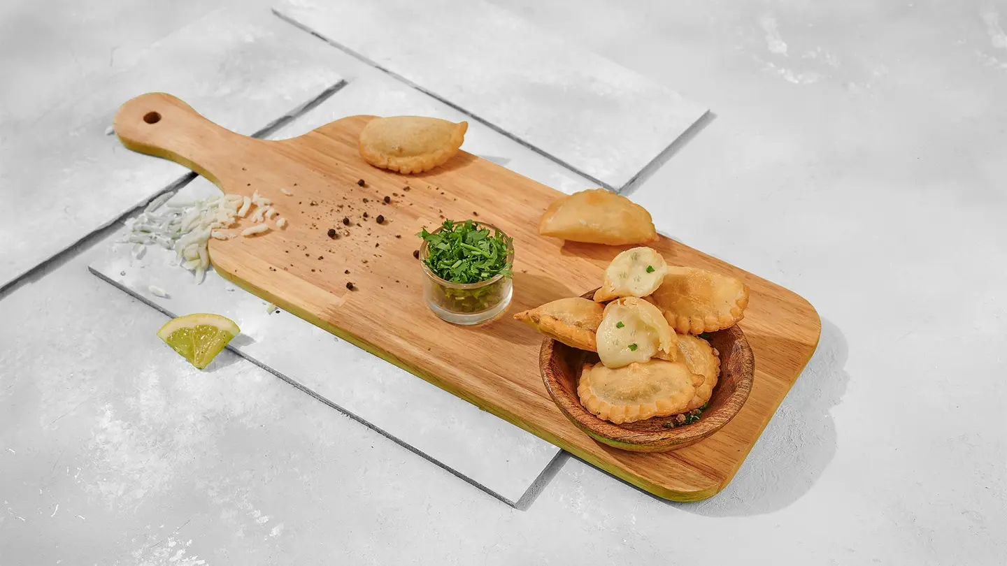 Cheese Sambousek