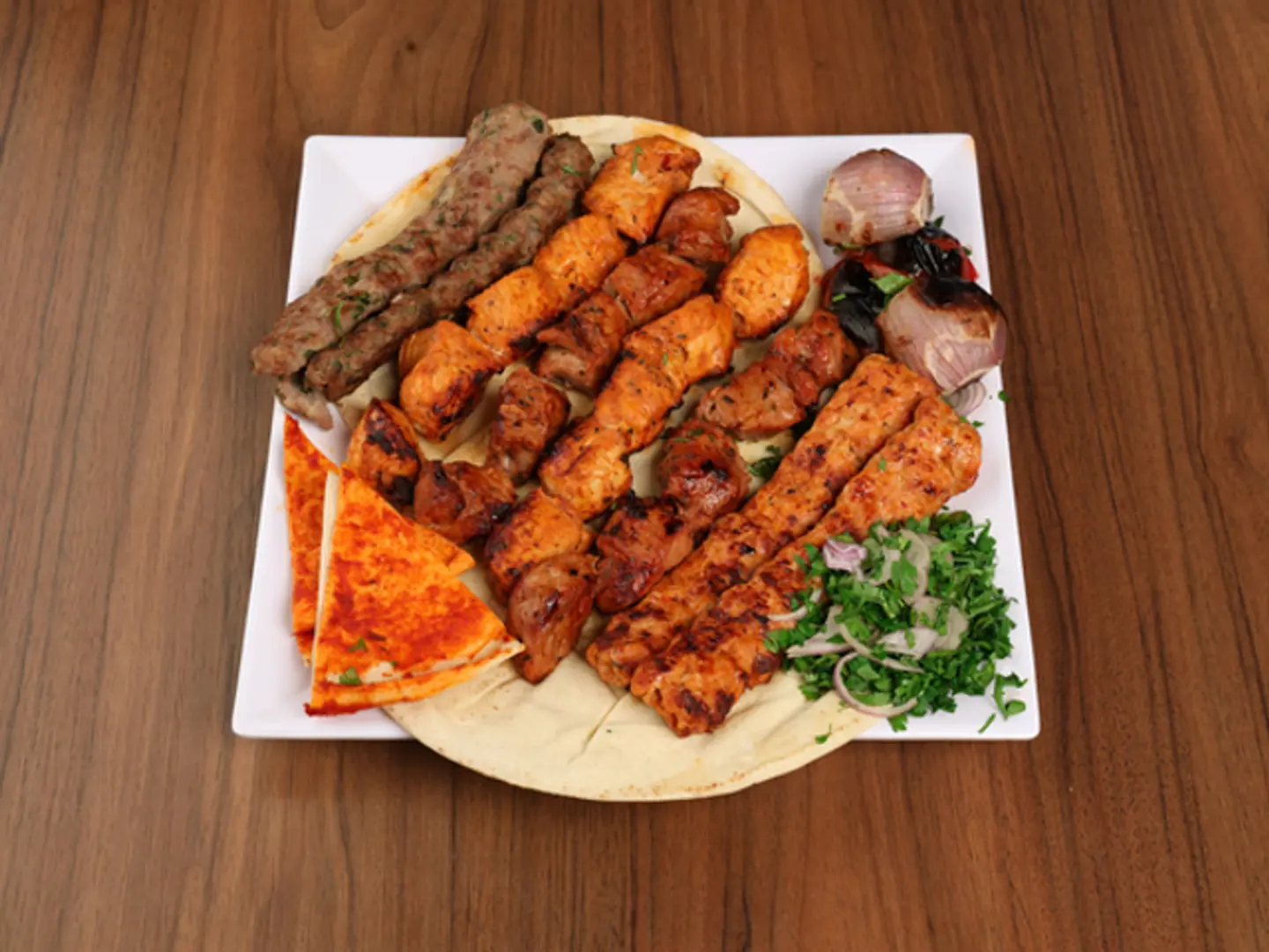 طبق مشاوي مشكل لشخصين