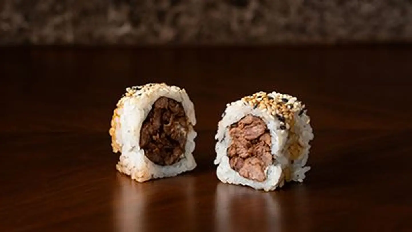 Beef Teppanyaki Roll  8 Pcs