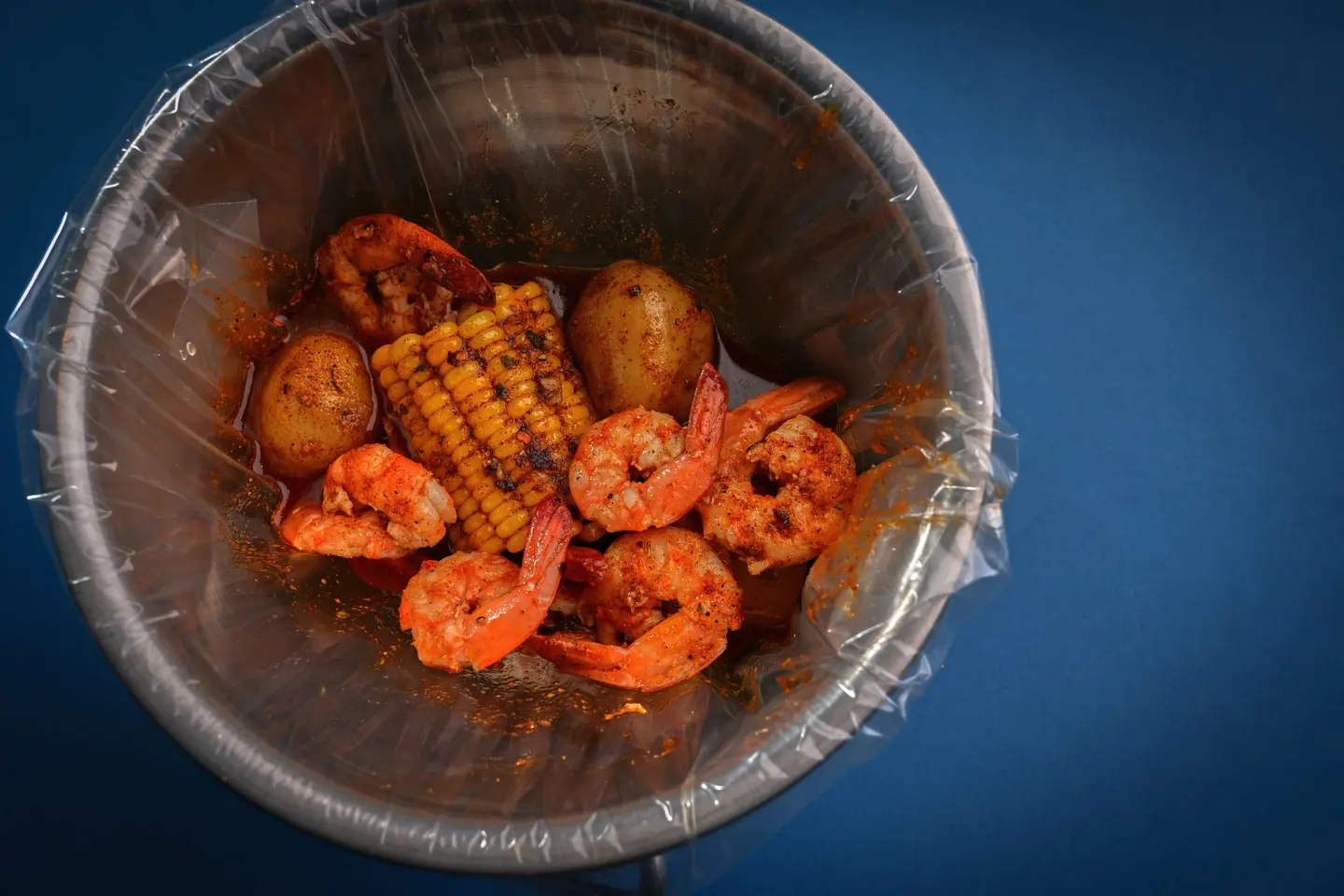 وجبة اطفال سطل روبيان مقشر