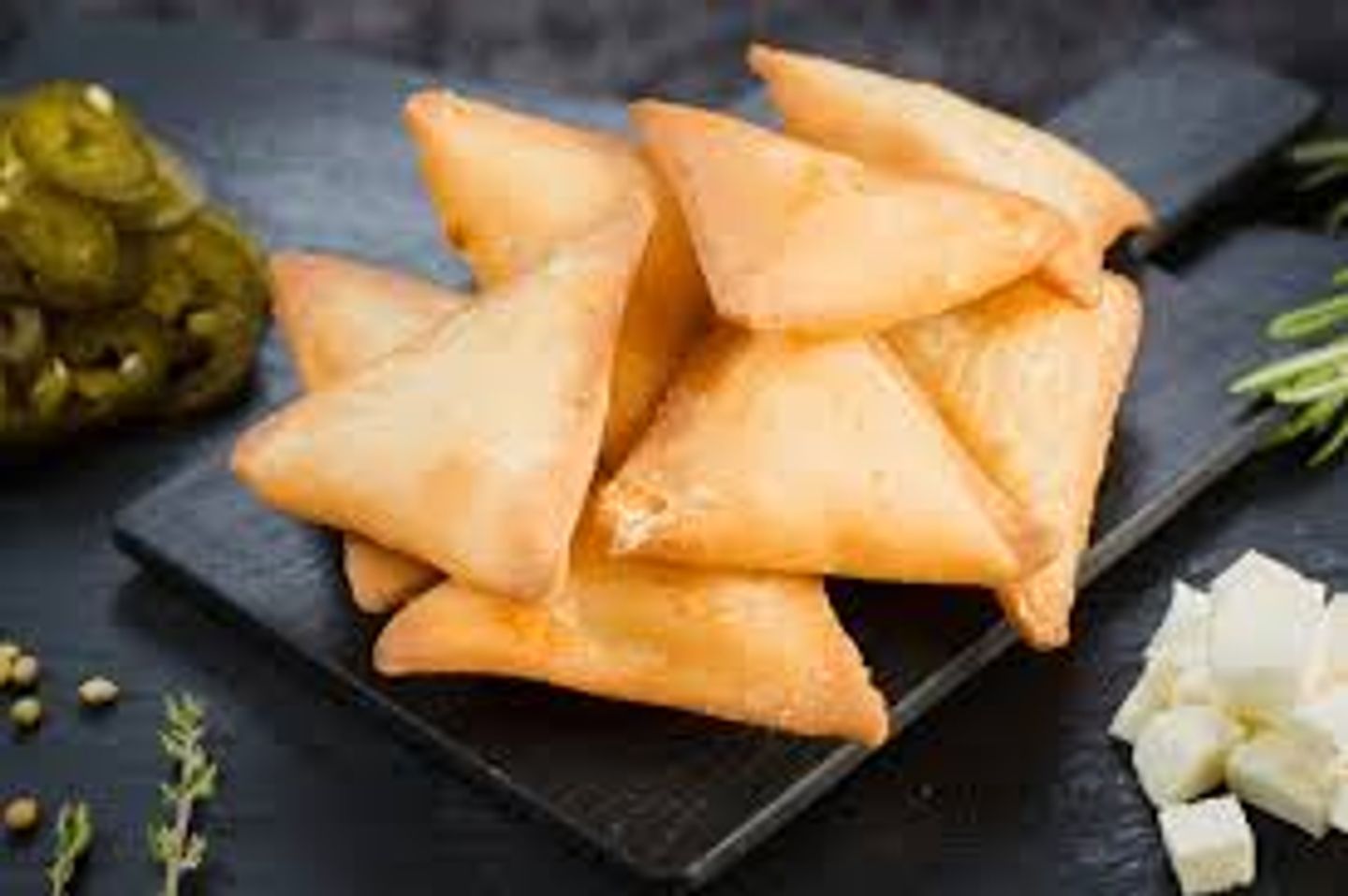 Sambousa Cheese