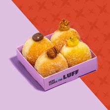 دونات لوڤ (4 قطع)