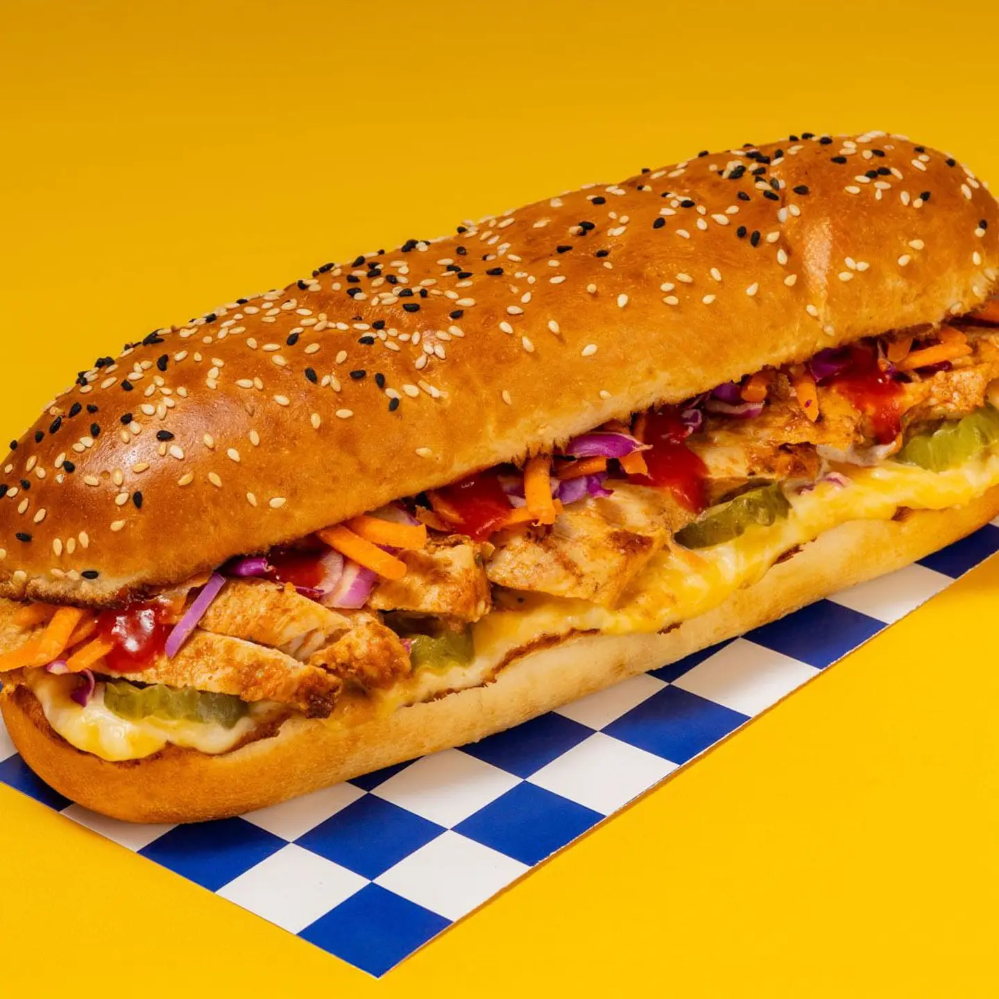 تشكن سيراتشا صب