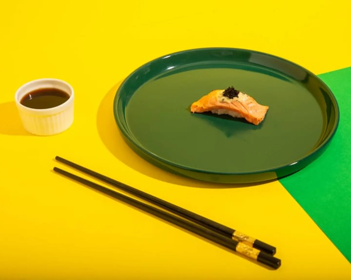 نِجيري السلمون بالترافل ( 3 قطع )