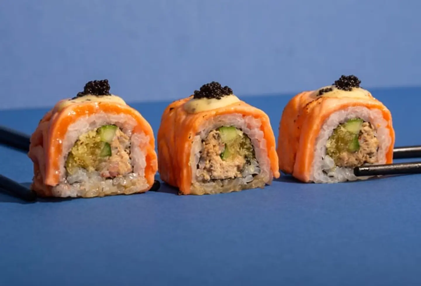 تونة ترافل رول