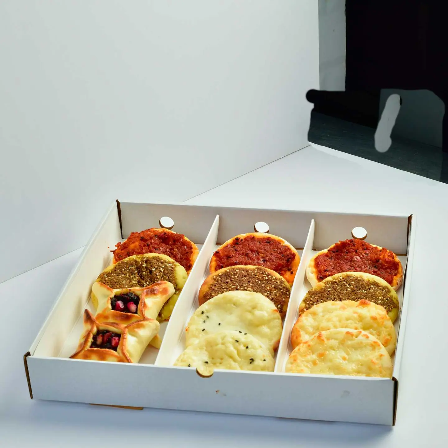 Mix Box Mini Fatayer