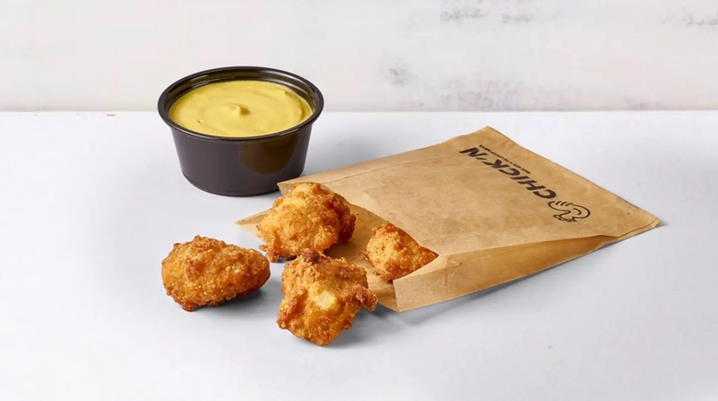 قطع دجاج أربع قطع