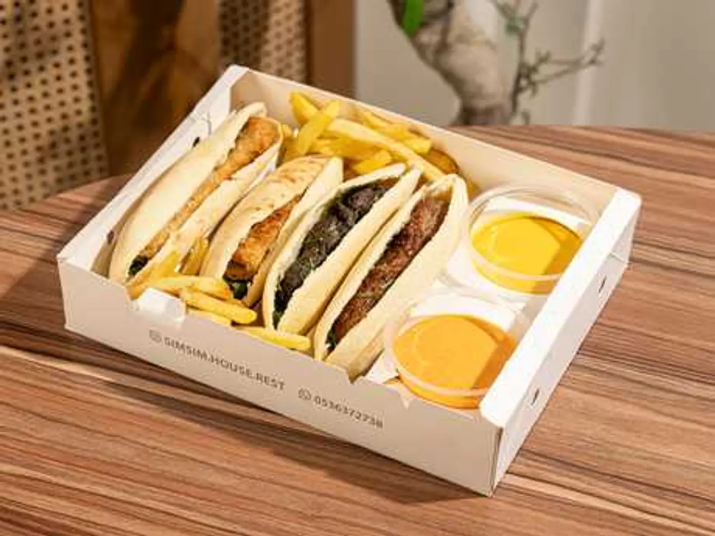 Small Grilled Sandwich Box