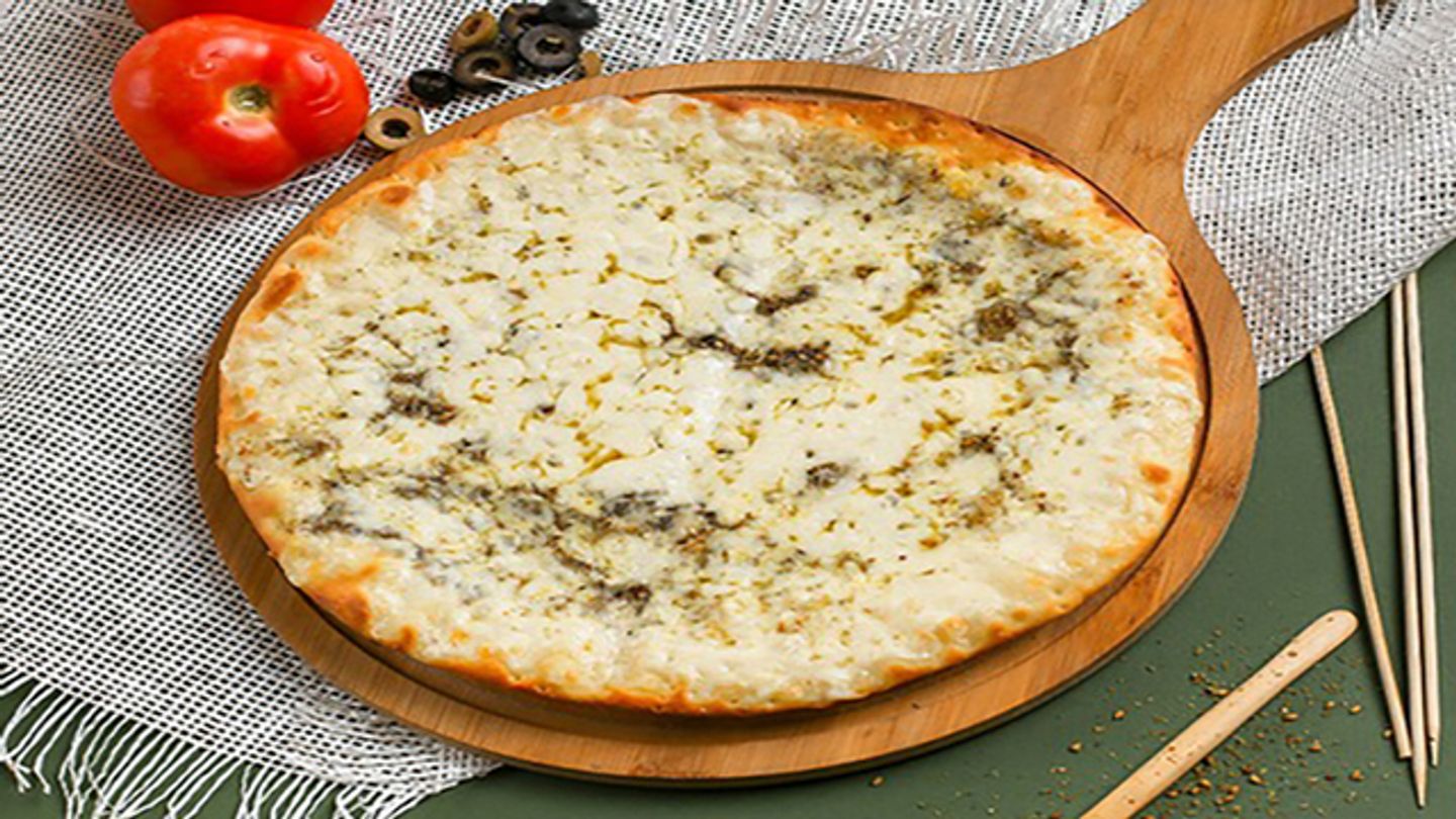 Akkawi Cheese With Thyme