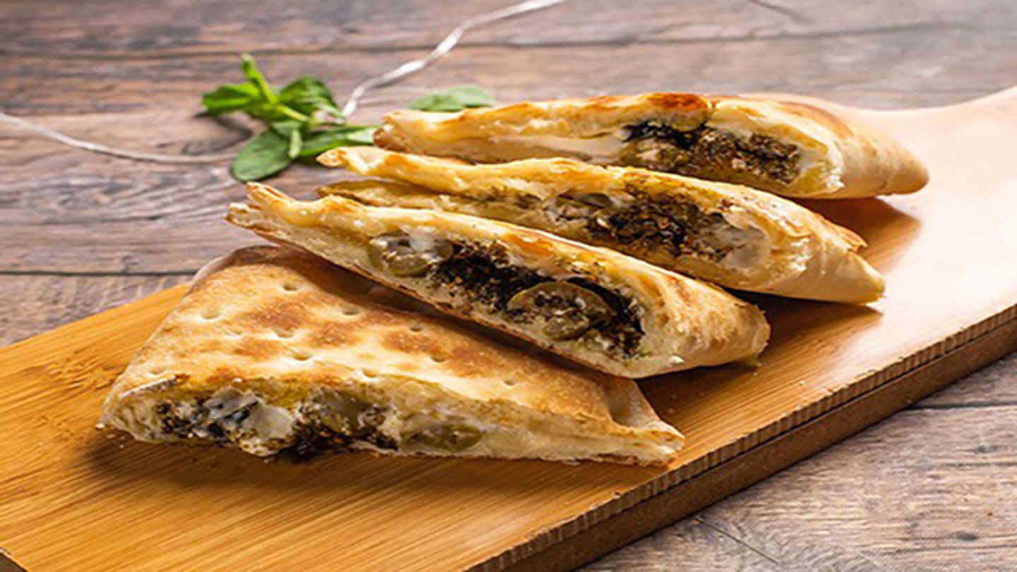 Labneh With Olives And Thyme