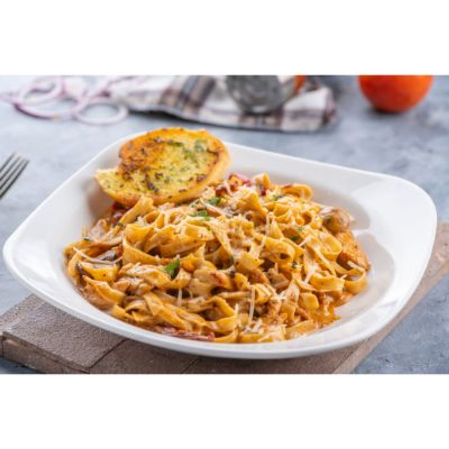Fettuccini Alfredo Chicken