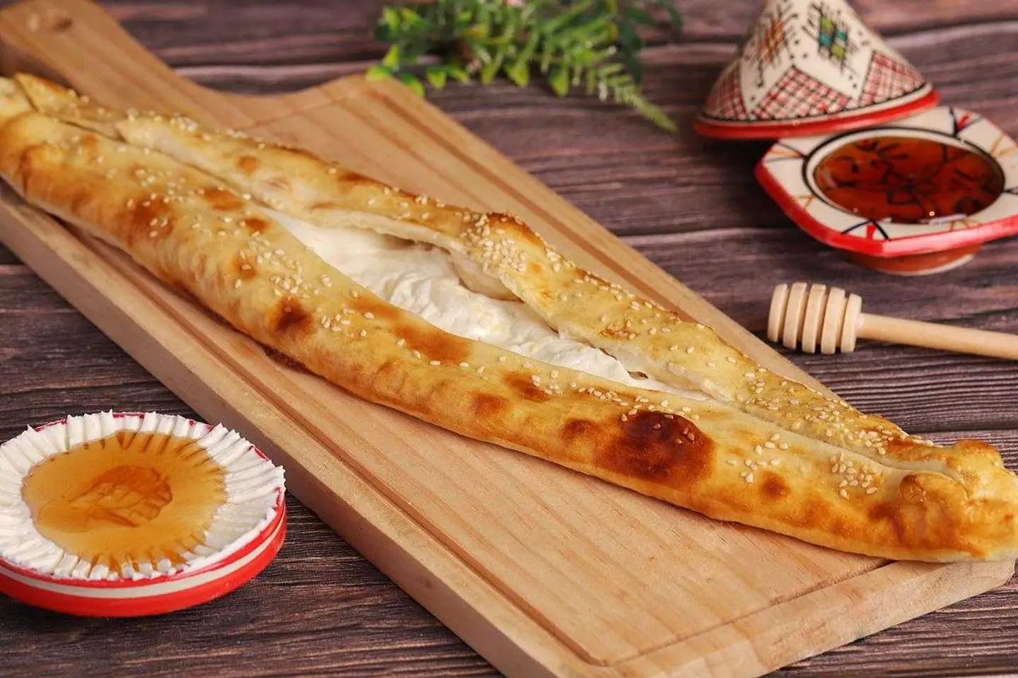 فطيرة فرن لبنة عسل