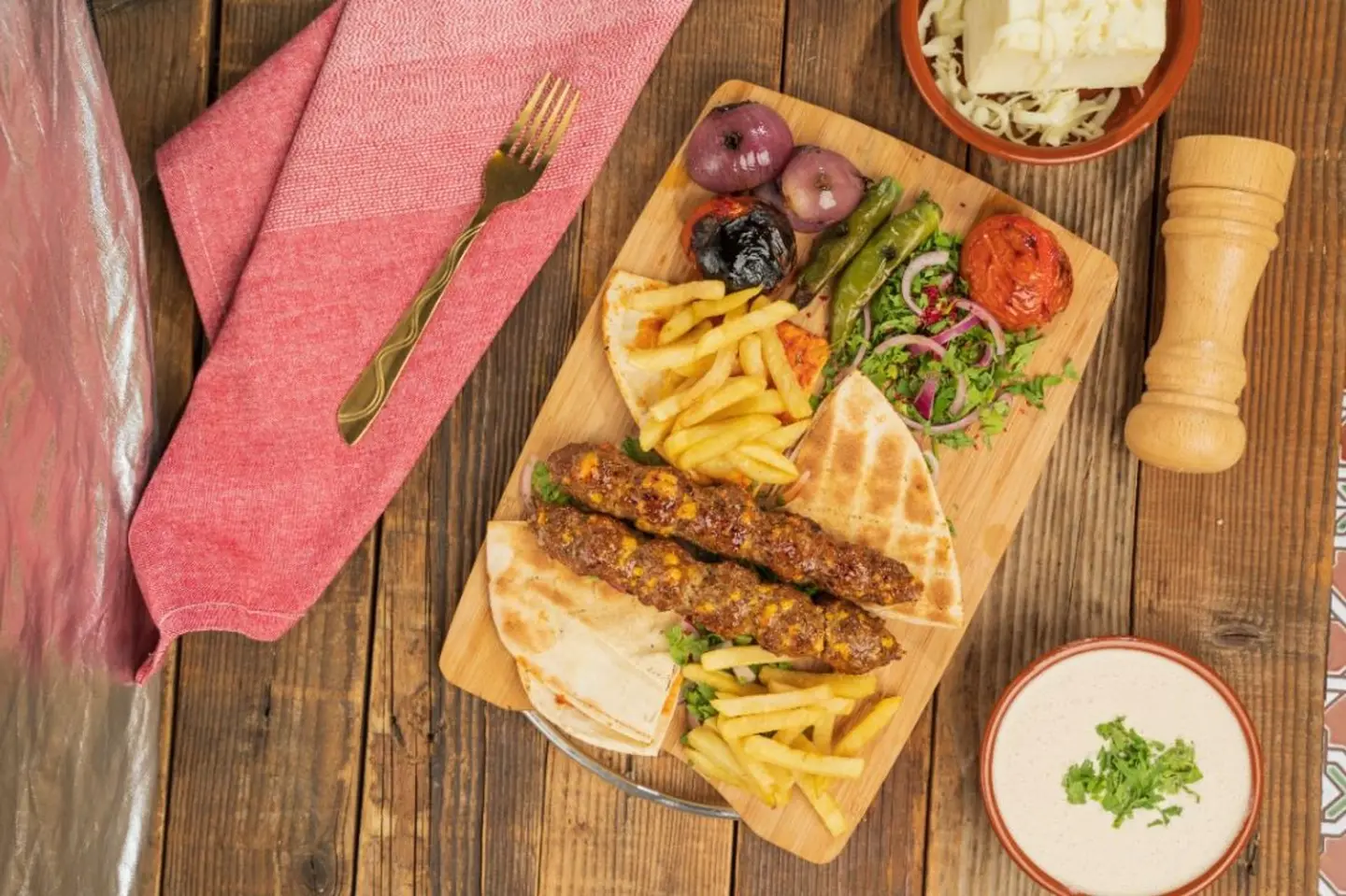 لحم مبشور بالجبنة