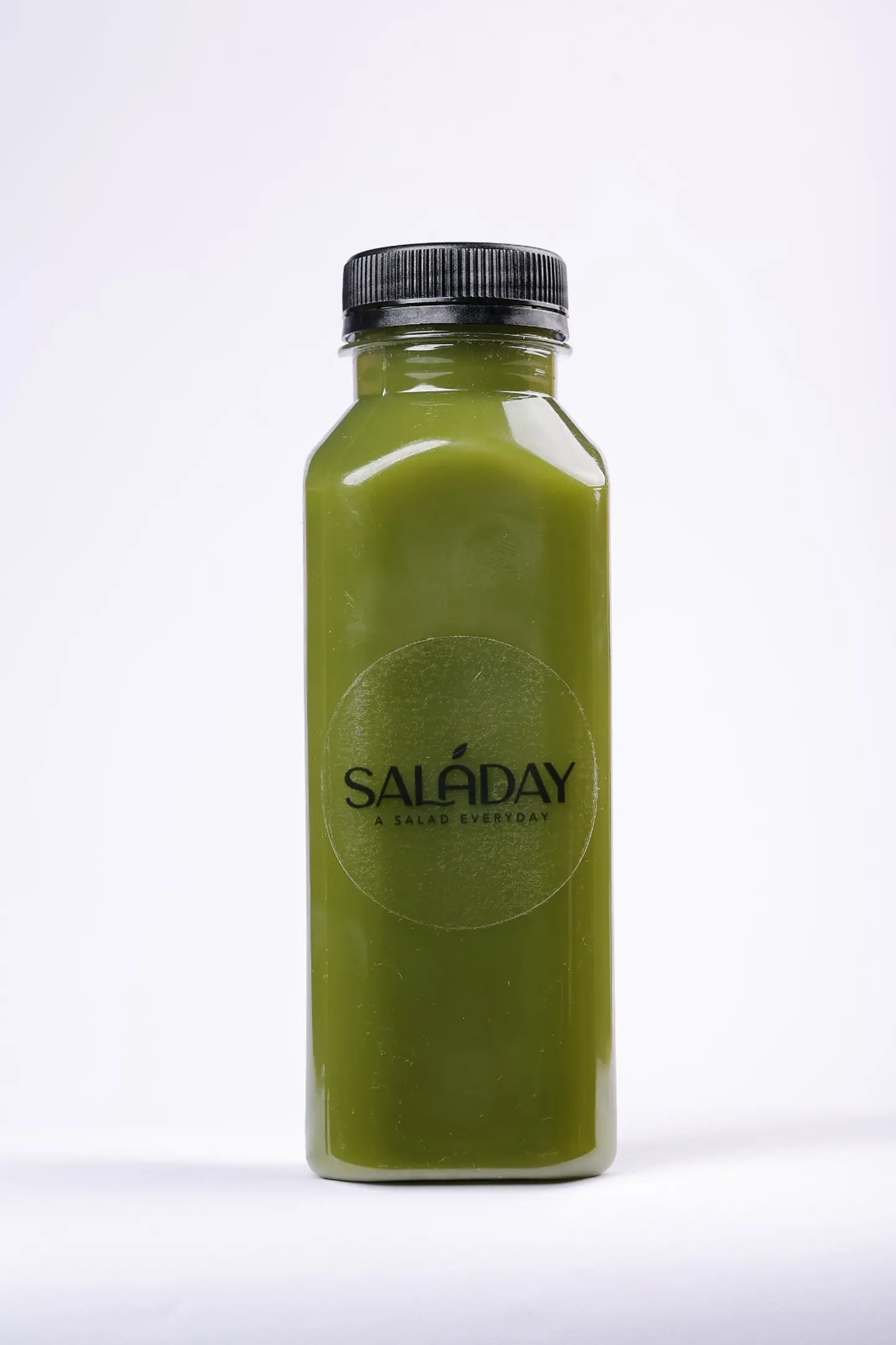 عصير الديتوكس الطازج