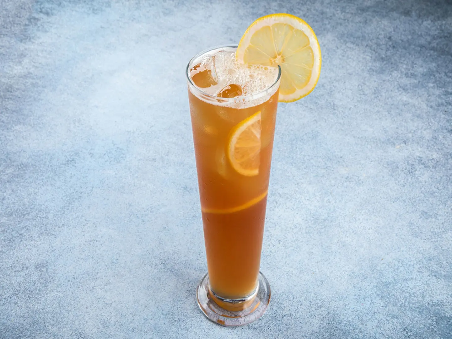 شاي مُثلج بنكهات