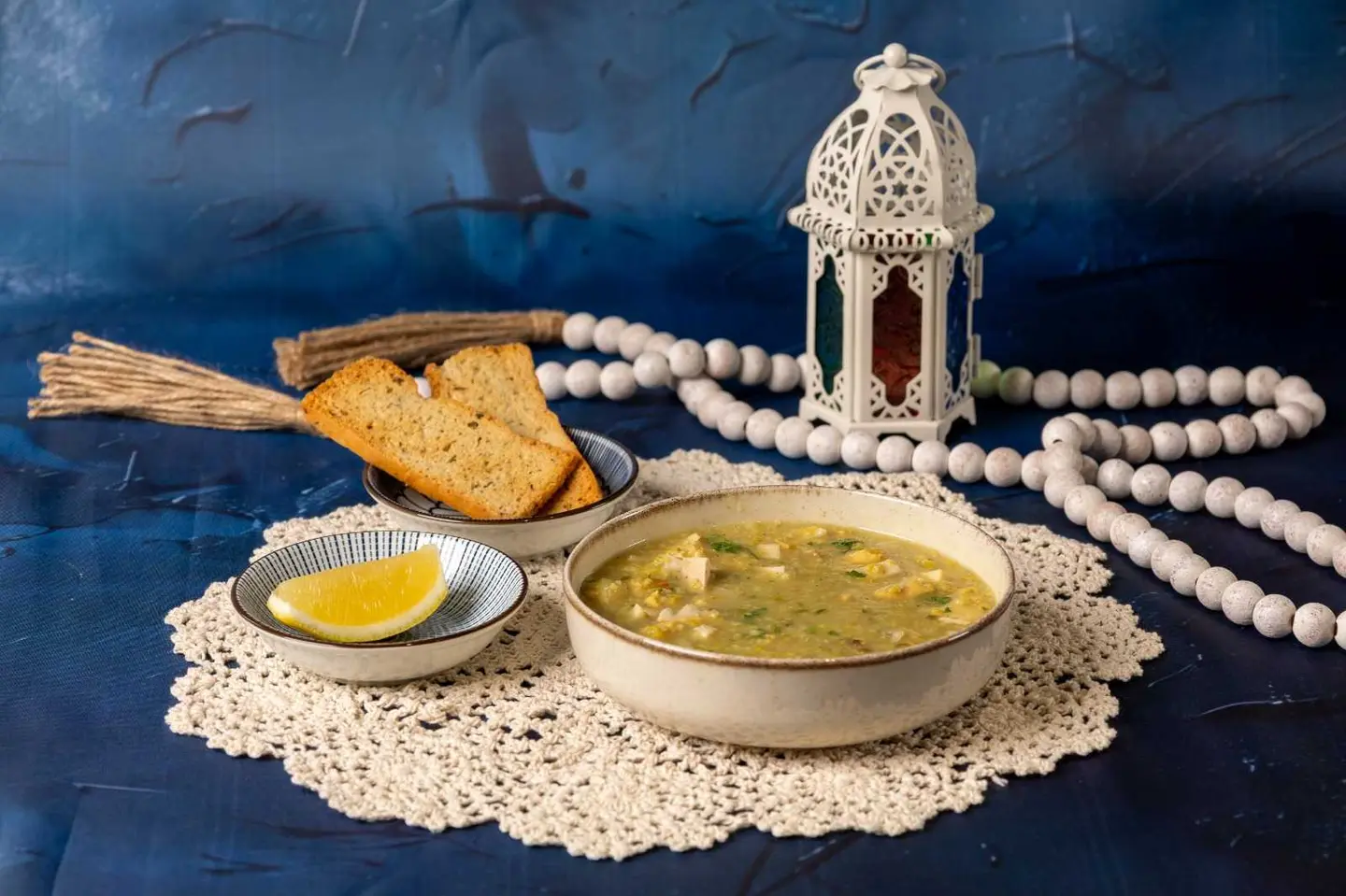 شوربة دجاج مع الفريكة