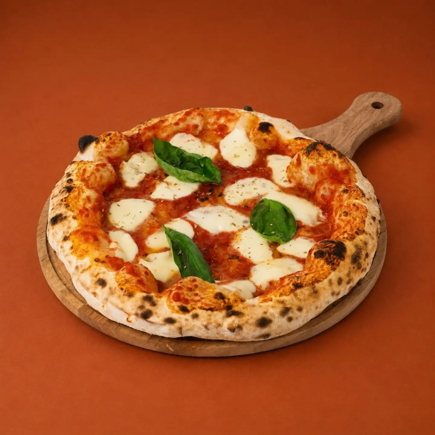 Classic Italian Margherita Pizza