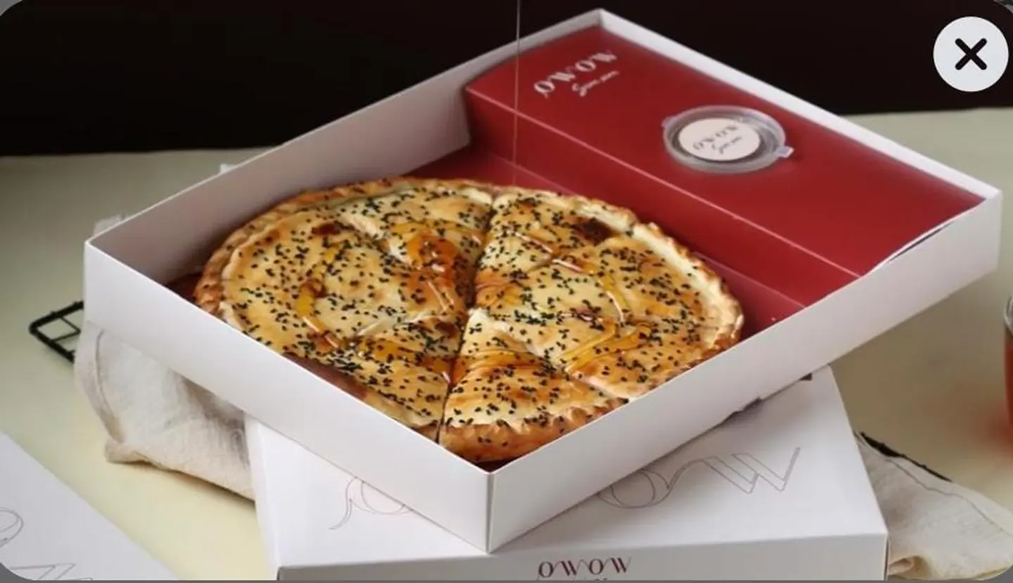 Mix Cheese Pie With Honey