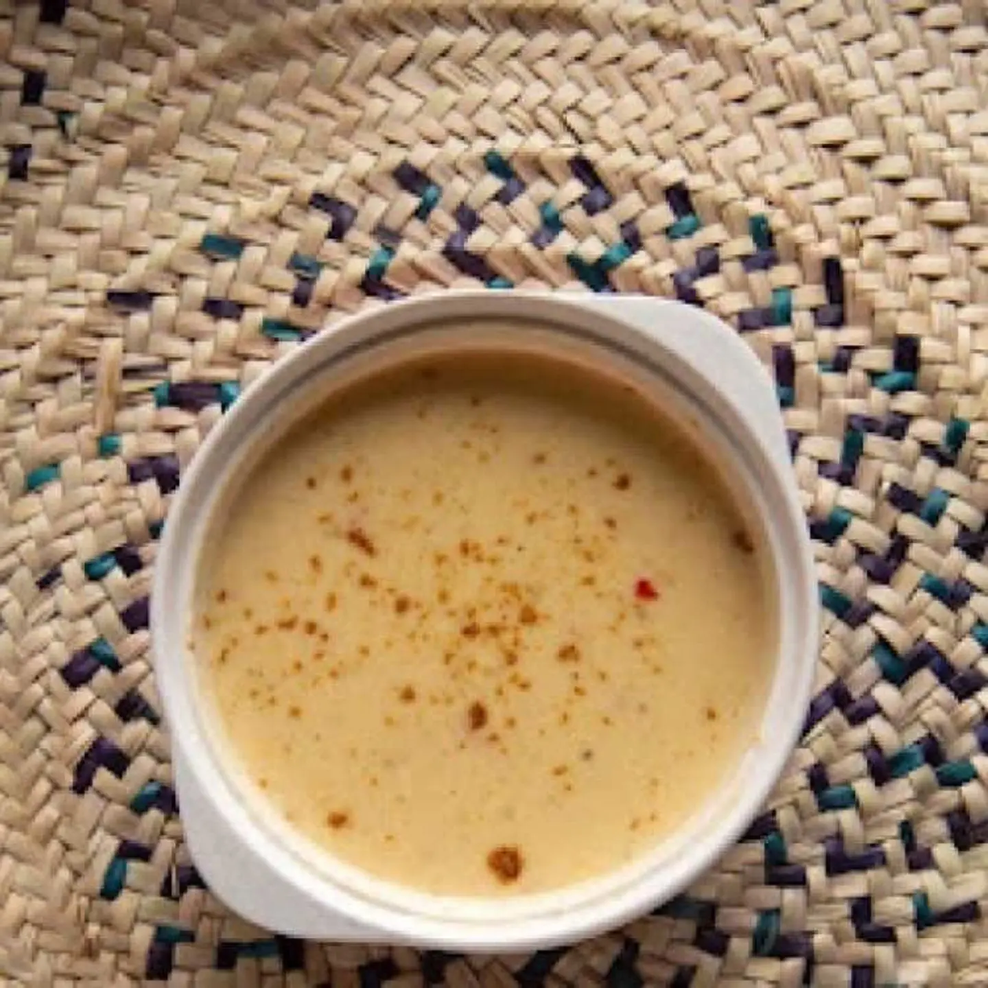شوربة ثمار البحر بالكريمه