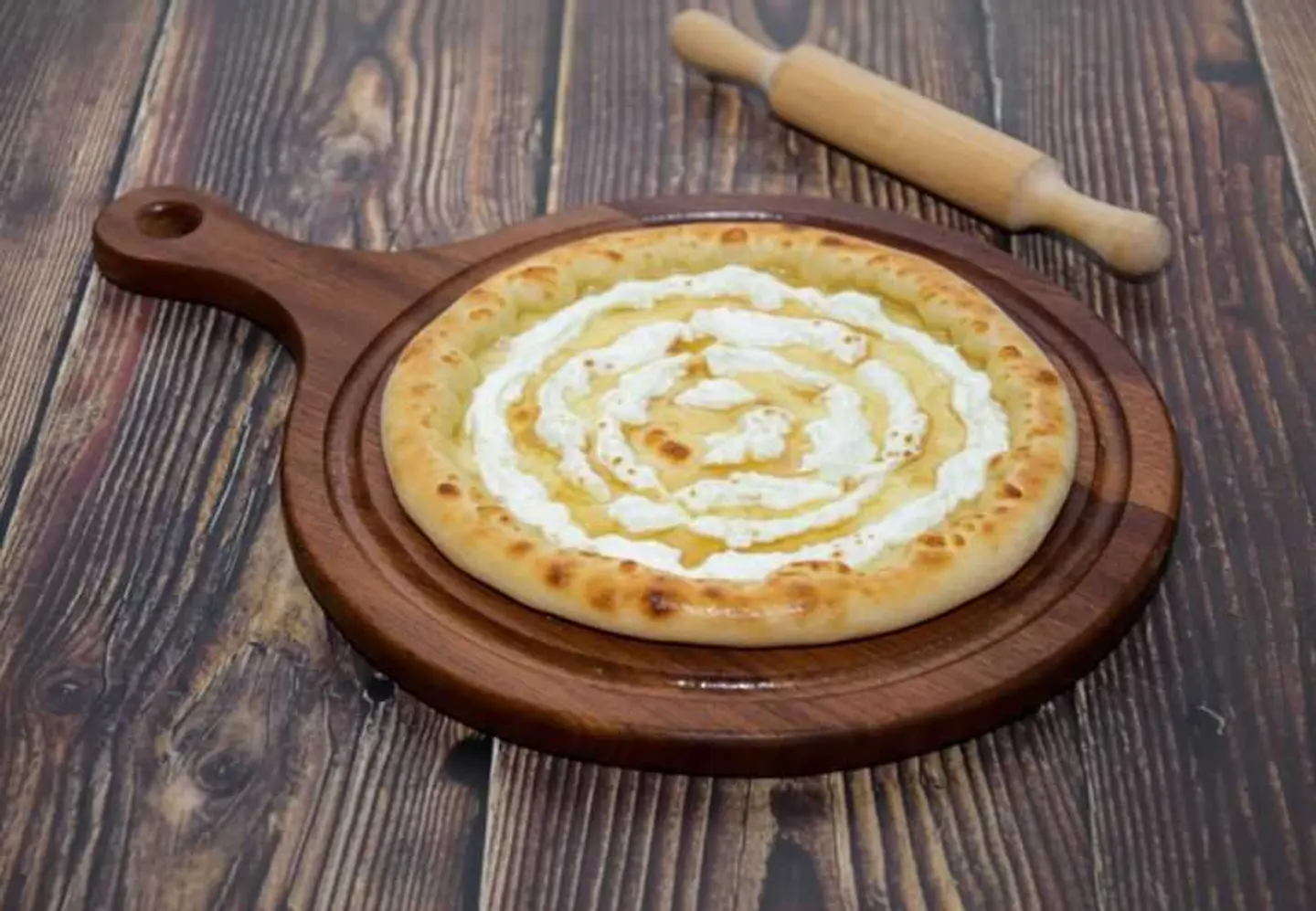 Ash Albulbul Large Pizza