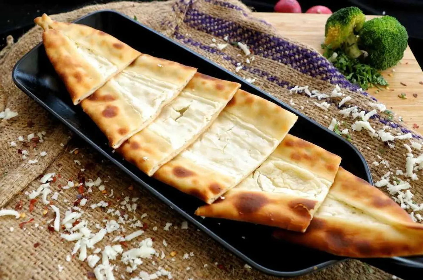 فطيرة جبن سائل