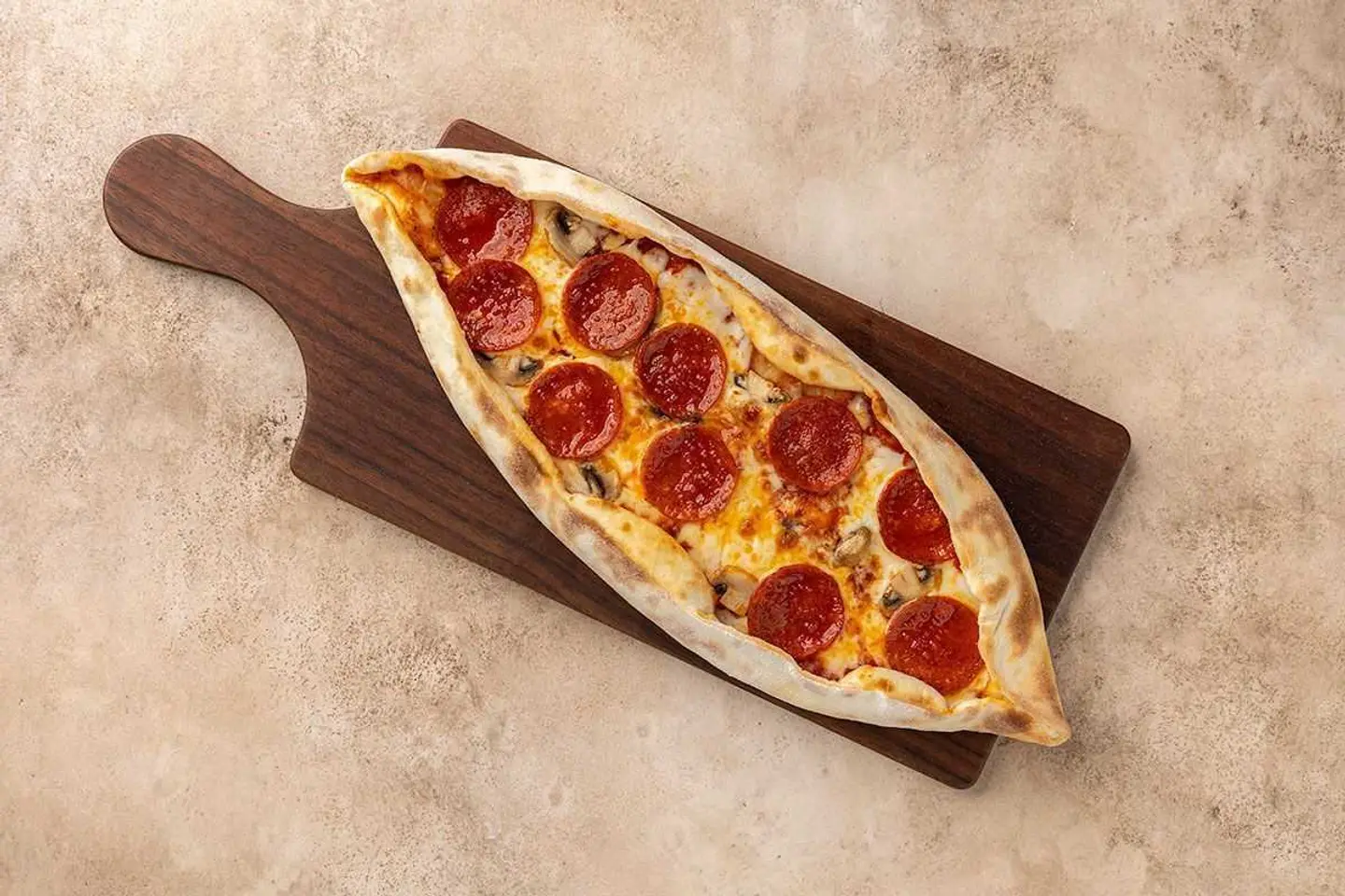 فطيرة بيبروني