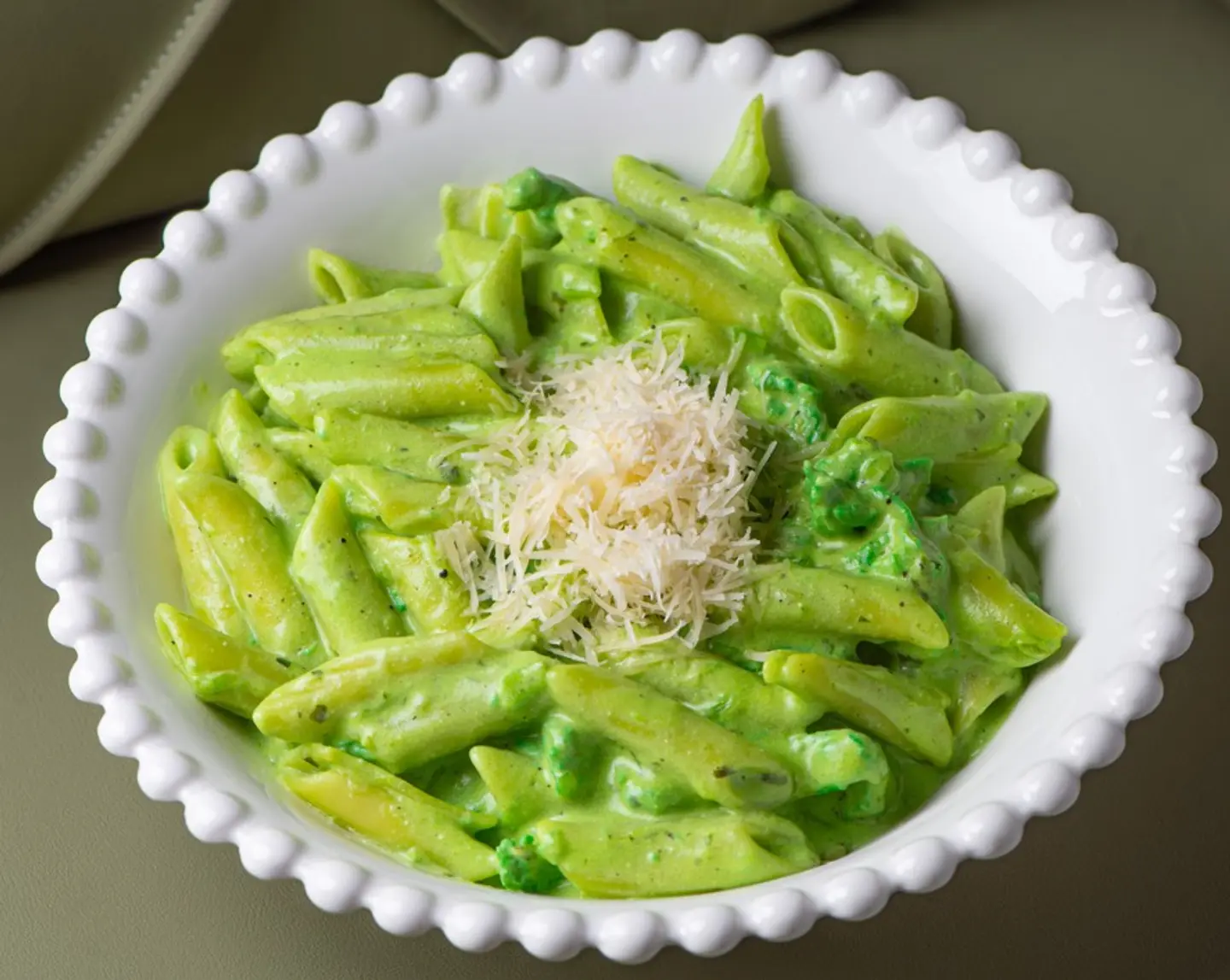 باستا تشيكن بيستو