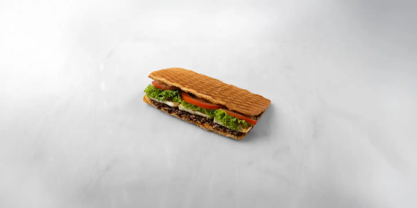 ساندوتش زعتر حلوم