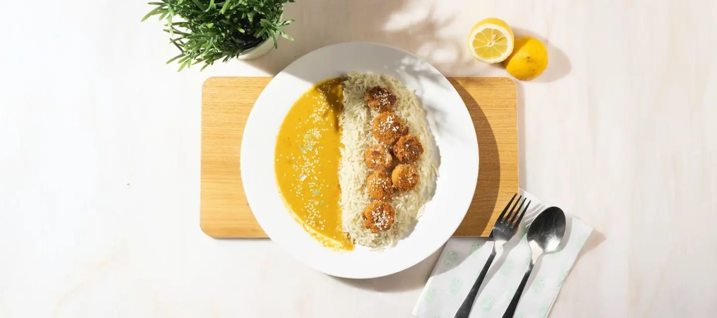 طبق روبيان بالكاري الذهبي