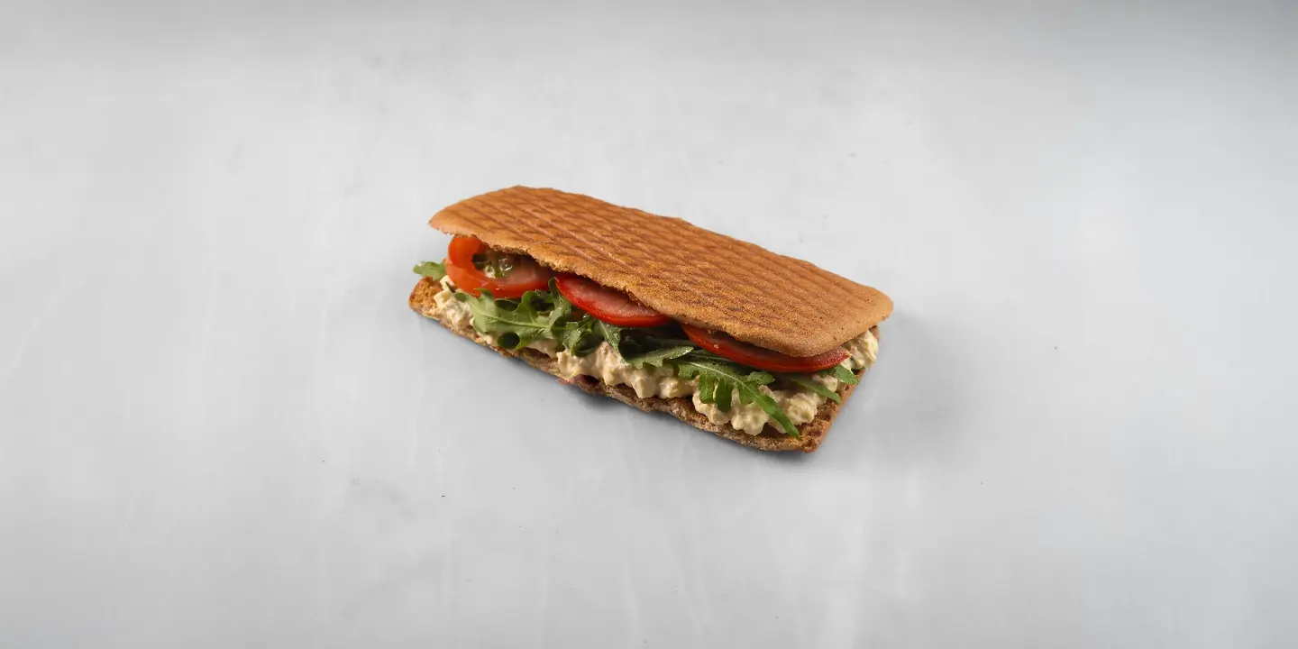 ساندوتش مزيج البيض الكريمي