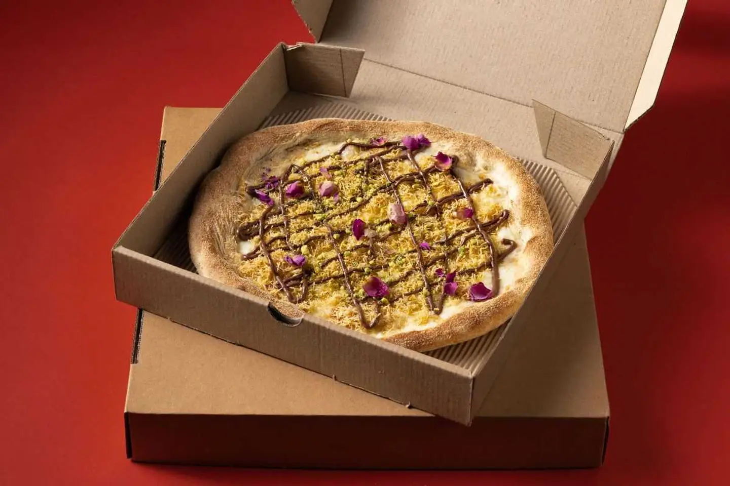 Kunafa Nutella Pizza