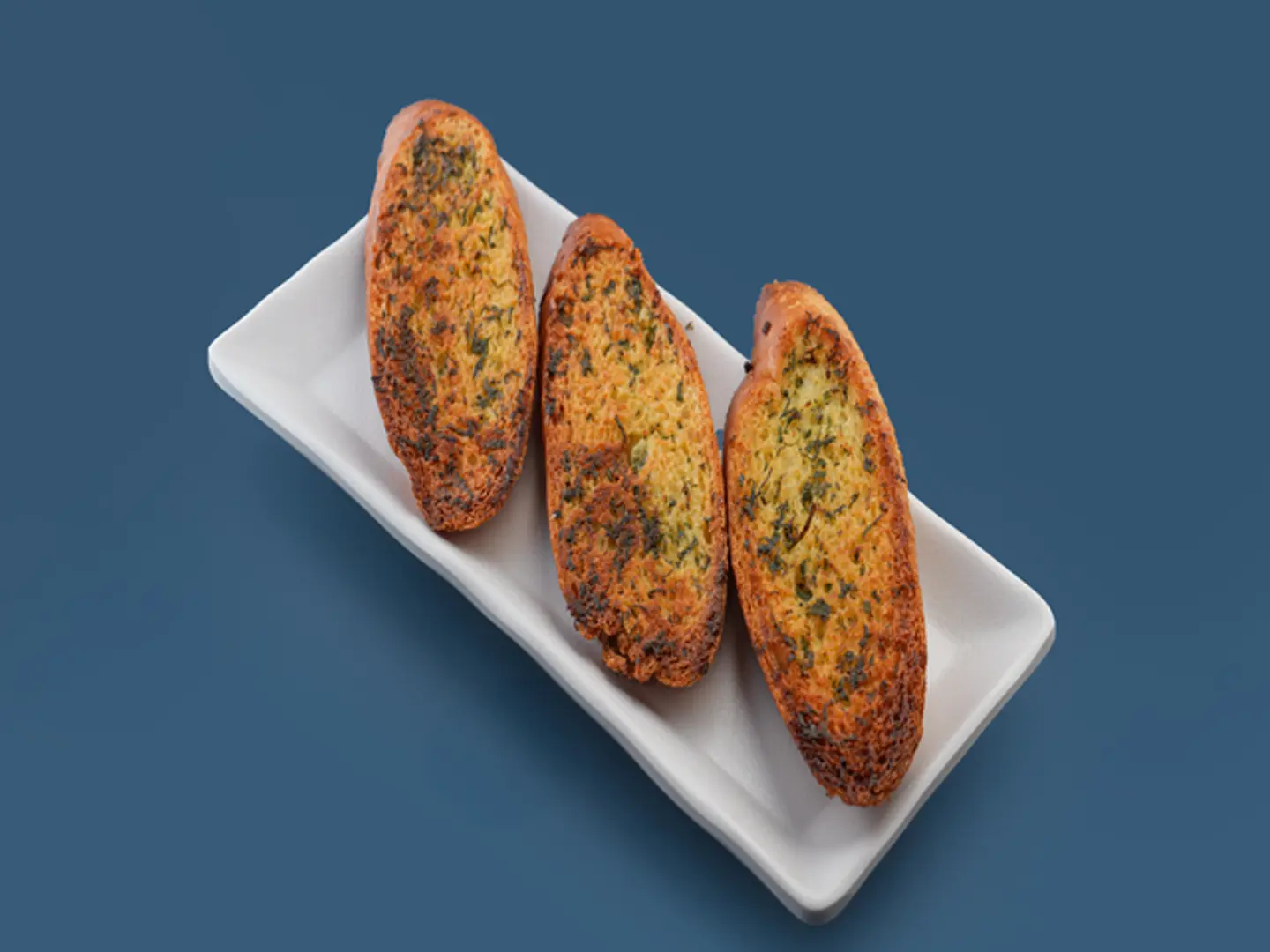 خبز بالثوم قطعتين