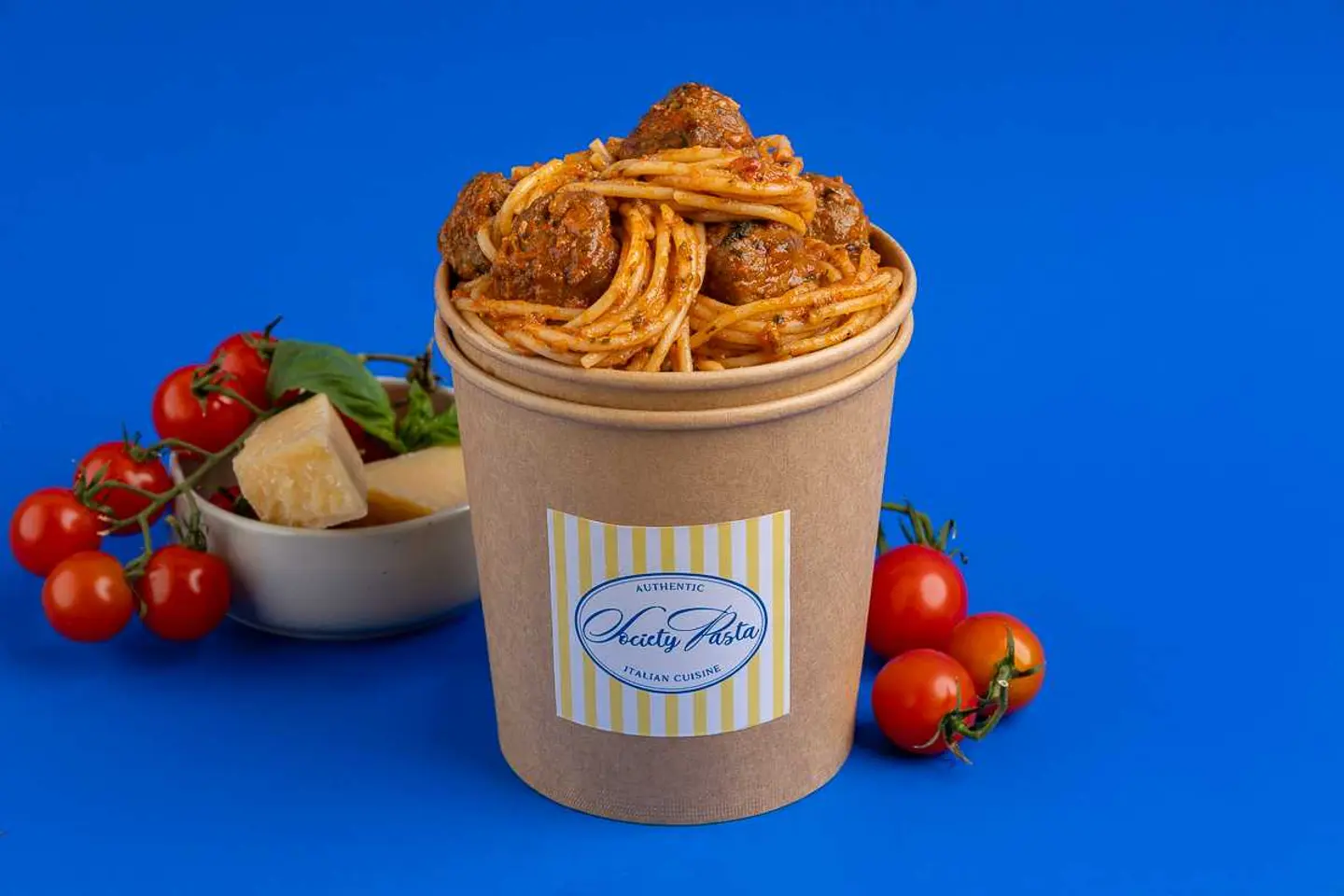 سباقيتي بكرات اللحم