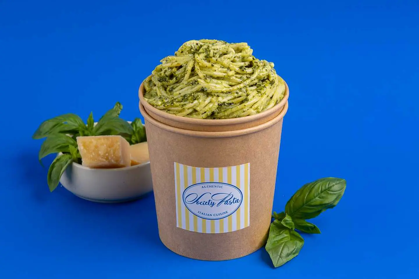 سباقيتي كريمي بيستو