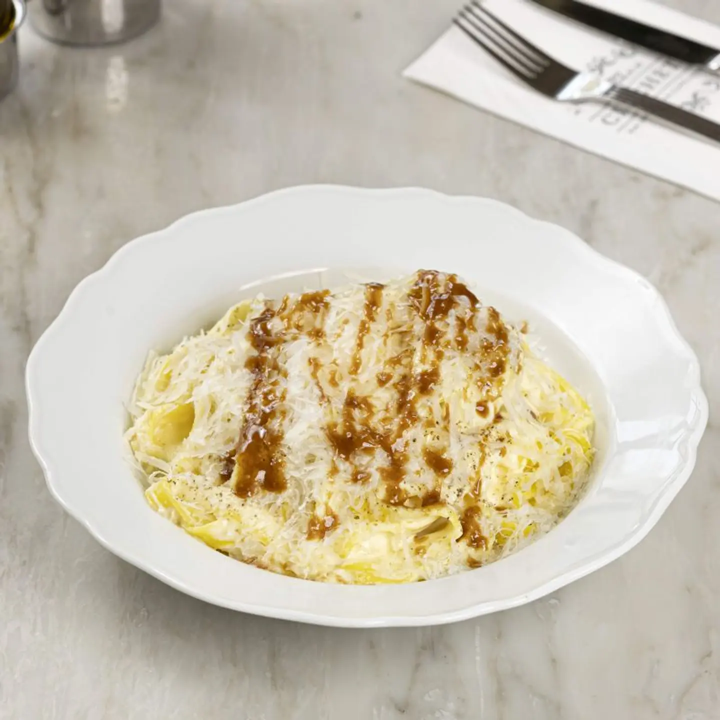 Fettuccine Alfredo
