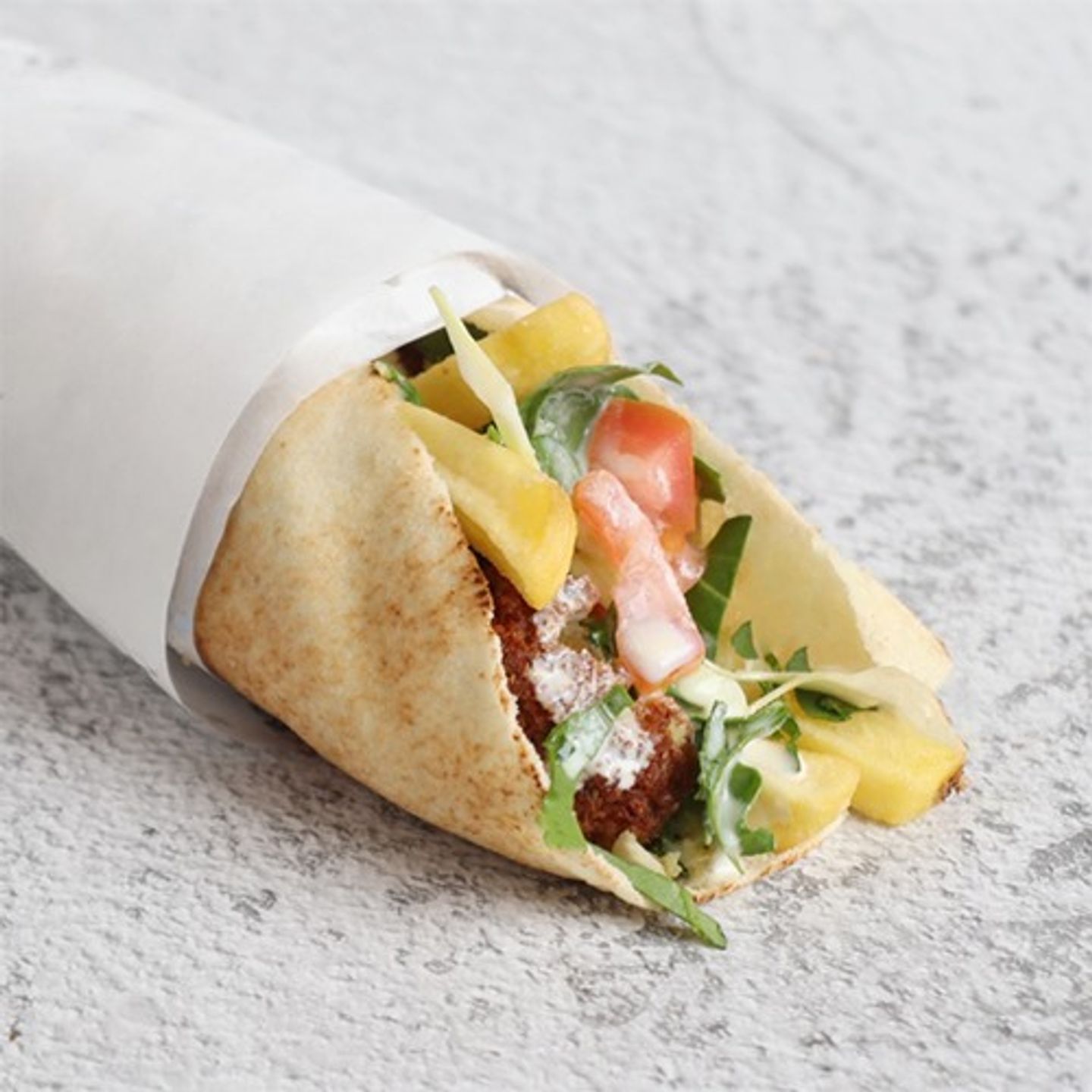 Samoli Sandwiches With Taameyya And Eggs