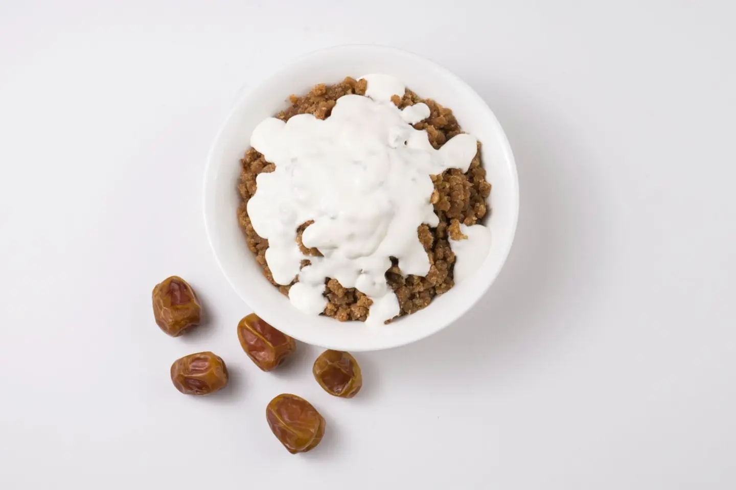 Large Date And Cream Areeka