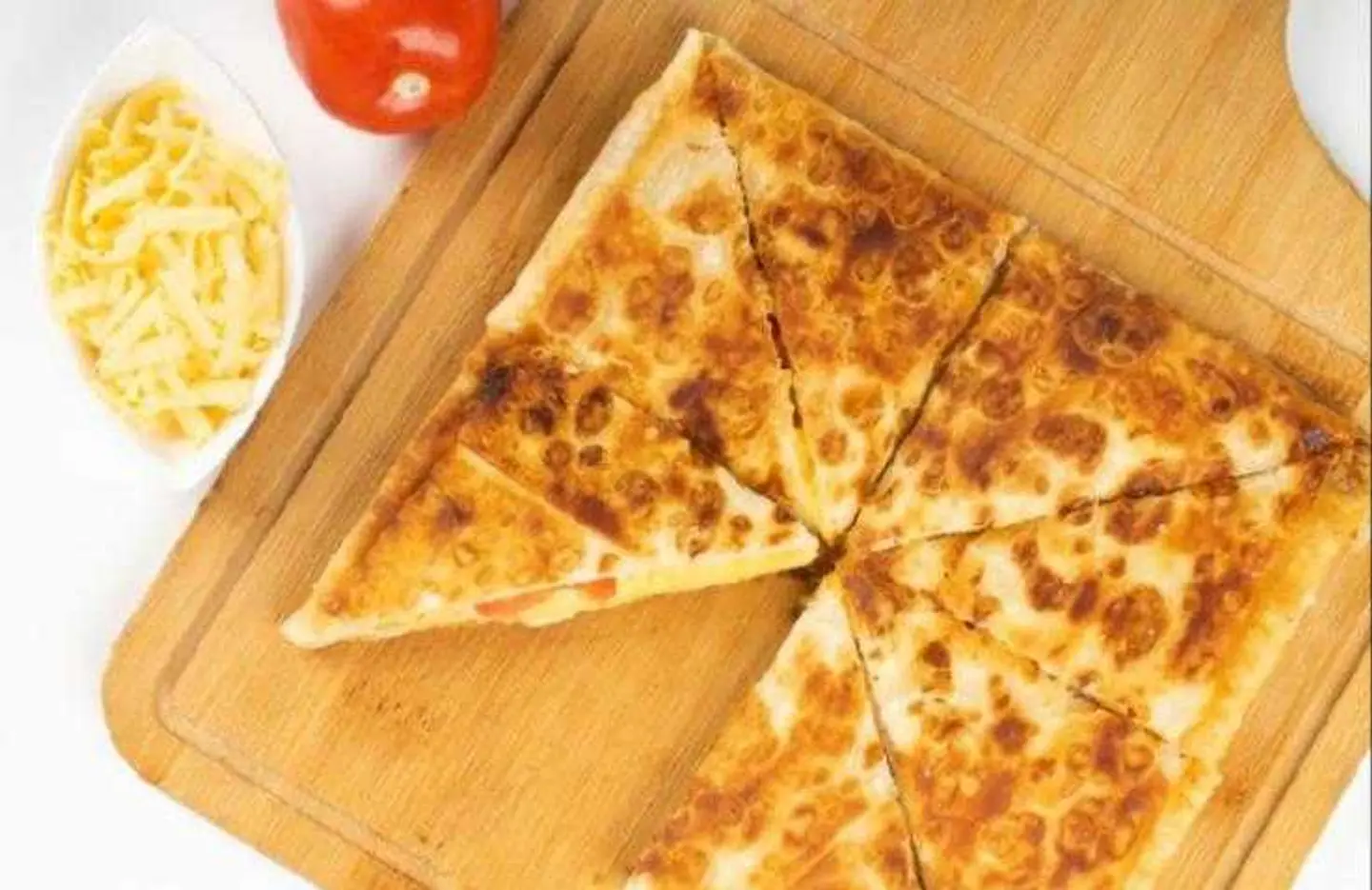 Cheddar Cheese And Tomato Pie